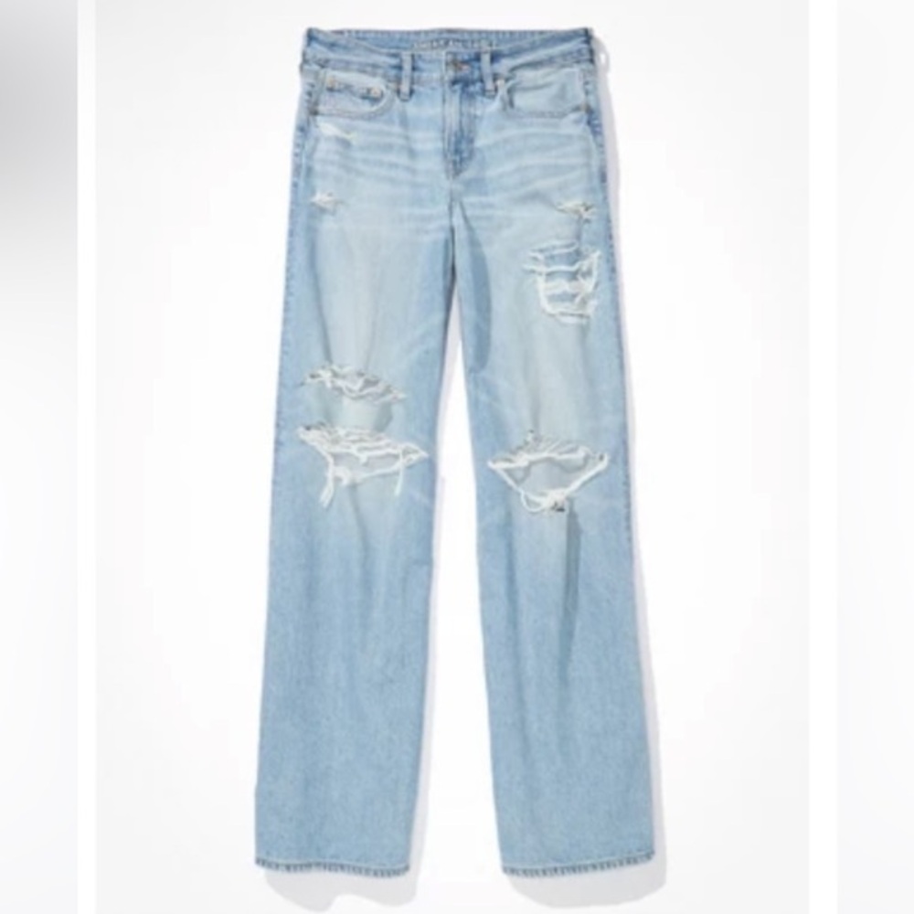 AE Strigid Low-Rise Wide-Leg Jean in Daylight Blue, size 14, NWT